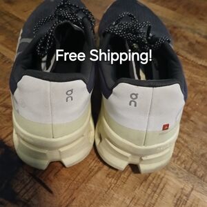 OnCloud Men's Sneakers